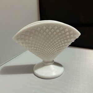 Vintage Westmoreland Fan Vase